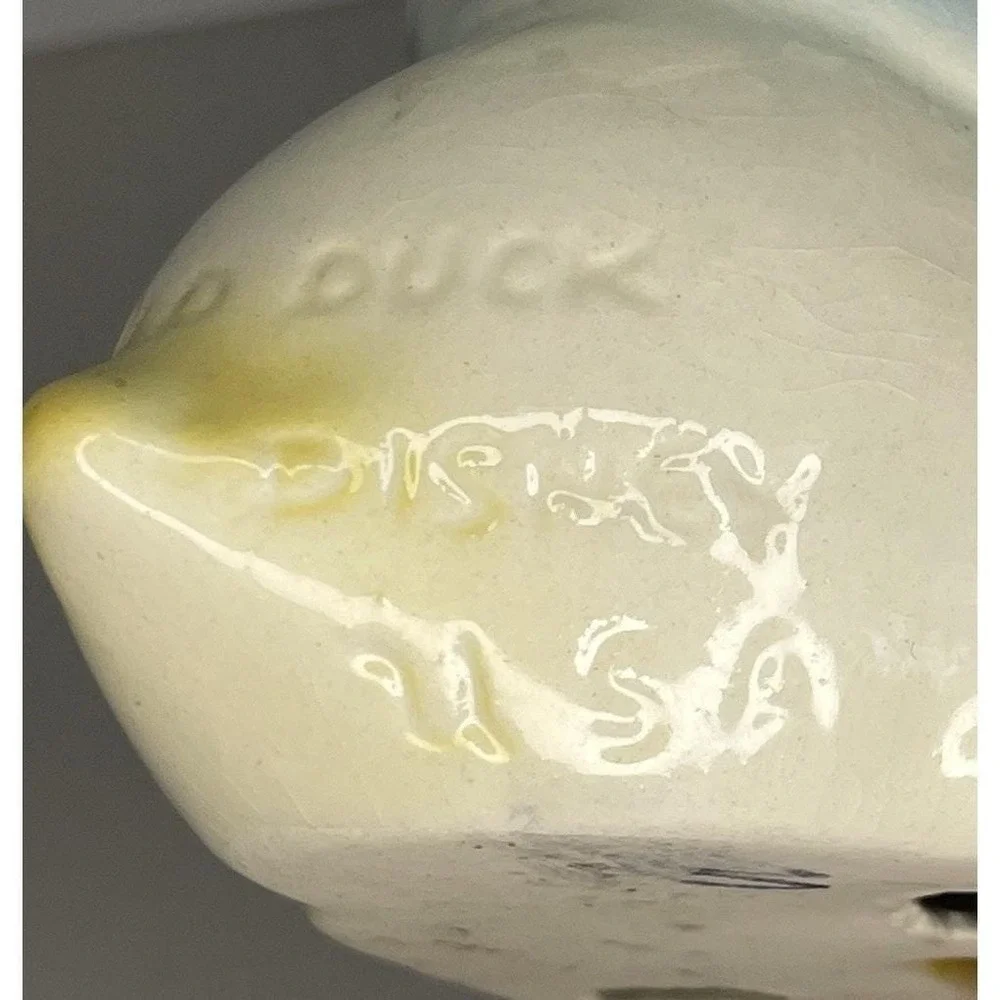 vtg 1940s 1950s Donald Duck ceramic Figurine Leeds China Disney fish